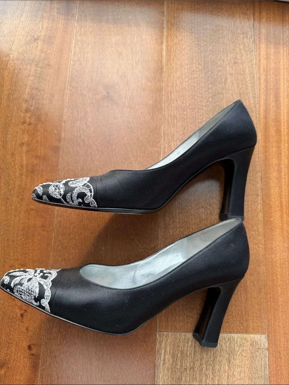 St. John Black Satin Pointed-Toe Pumps with White Bead Embroidery